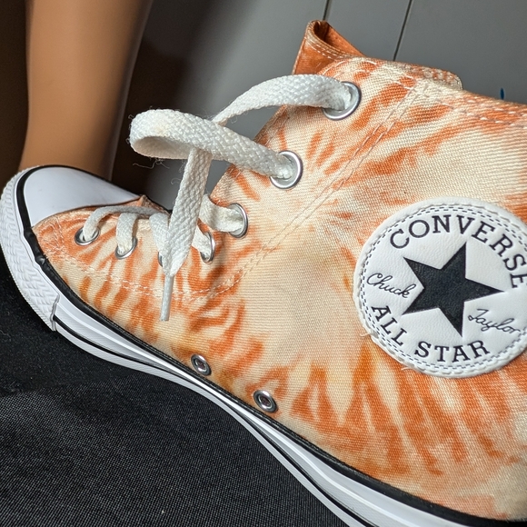 Converse Chuck Taylor All Star High Top orange tie-dye Size 8(Women), Size 6(Men - Picture 5 of 8
